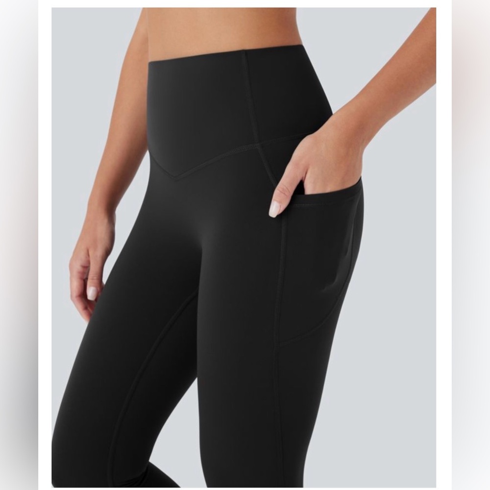 HALARA ULTRA SCULPT HIGH WAISTED DOUBLE POCKET Leggings